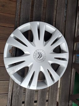 ORIG. POKLICE CITROEN 16", JEN 1 KS, ORIG. ČÍSLO 9657838180 - 16