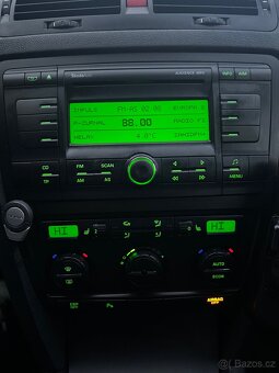 Škoda Octavia 2 SCOUT 4x4 Combi 2.0 TDI 103 kW, motor BMM - 16