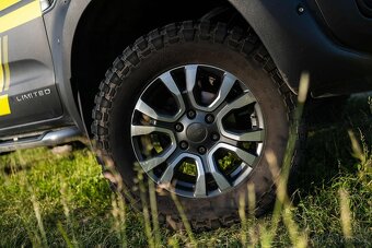 Ford Ranger Limited 2.2 TDCI M6 r.v.2015 - 16