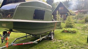 Kajutová loď Wor Predátor 5 - 16