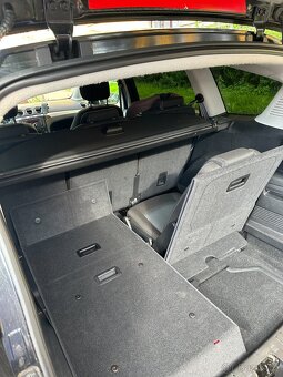 Ford S-Max - 16