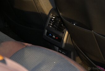 VW Golf 8, 2.0 TDi 110kW, Style, 2021, DSG - 16