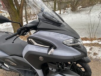 Yamaha Tricity 300 - 16