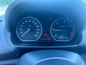 BMW 118d 105kw 225Tkm r.v.2008 bez koroze serviska xenony - 16