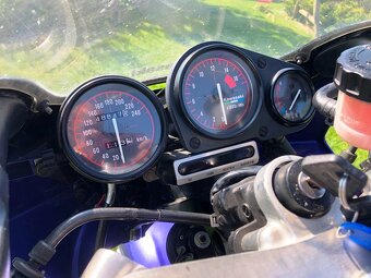 Kawasaki ZXR 400, sbírkový stav Nová cena - 16