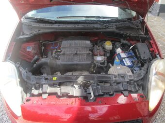 Fiat Grande Punto 1.4i KLIMA +SADA PNEU - 16