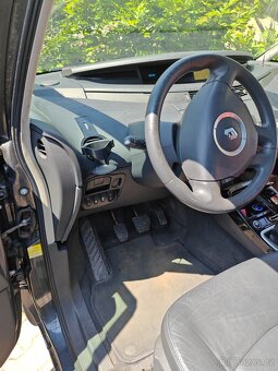 Renault Espace 2..0 DCI 110 kW - 16