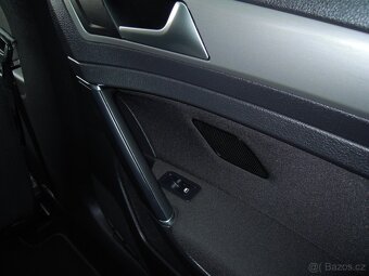 Volkswagen Golf, 1.4TSi COMFORTLINE-SERVIS-103KW - 16