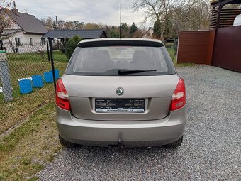 Benzínová Škoda Fabia 1.majitel...58709km - 16