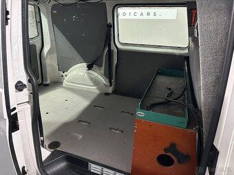 Volkswagen Transporter 2,0 CNG 2x ŠOUPAČKY WEBASTO - 16