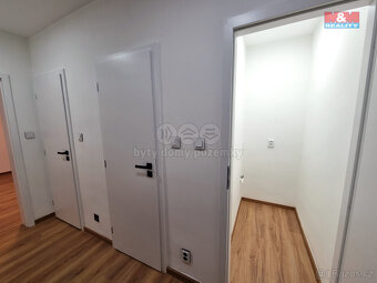 Prodej bytu 2+1, 52 m², Ostrava, ul. náměstí Antonie Bejdové - 16