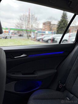 VW GOLF kombi 1.0 eTSI 81kw—DSG—2021–Full LED—ACC— - 16