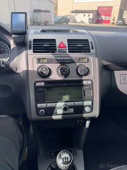 Volkswagen Touran 1.9 TDI - 16