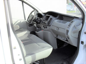 Opel Vivaro 2,0 CDTI 6 Míst Klima 229.000Kč - 16