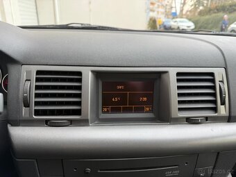 Opel Vectra 2.0 DTI TOP STAV 1.majitel L+Z kola Nová STK - 16