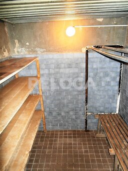 Obchod 60m2, Slaný, Soukenická ul v centru Slaného vstup z r - 16