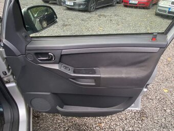 Opel Meriva 1.8 16V 92kW klima STK 2/27 nové rozvody, spojka - 16