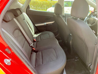 Kia Cee´d, cee'd II 1.4 First Edition Hatchback - 16