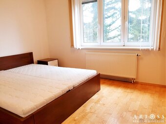 Pronájem prostorného cihlového bytu 2+1, 85 m2, Bílovice nad - 16