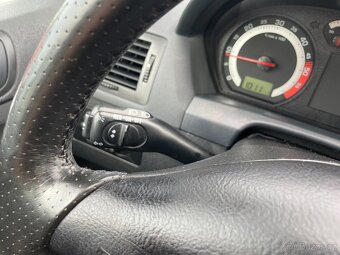 Škoda Fabia, RS 1.9TDi-96kW Zachovalý stav - 16