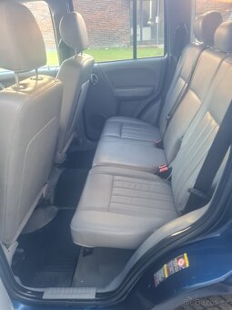 Jeep Cherokee KJ 2.8crdi 120 kw--manuál--- LIMITED--- - 16