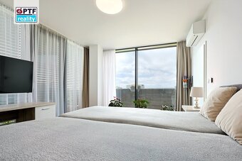 Luxusní Penthouse 2+kk s terasou, úložnou místností – Plzeň - 16