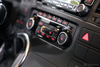 VW Multivan Comfortline 2.0TDI 132kW DSG - záruka Autodraft - 16