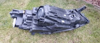 Ford Kuga III 3 MK3 DFK 2019 - predni svetlo lampa LED - 16