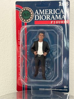 predam postavičky k zberatelskym modelom. Mierka 1:18. - 16