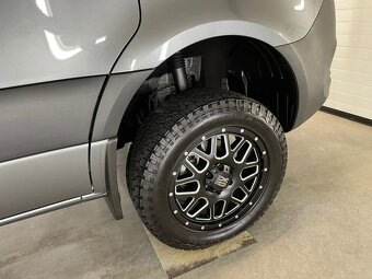 OBYTNÝ AUTOMOBIL MERCEDES BENZ AG 4x4, - 16