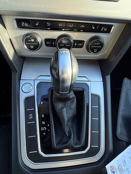VOLKSWAGEN PASSAT B8 2.0 TDI DSG AUTOMAT  NAVI 2016 - 16
