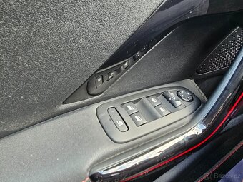 Peugeot 2008 1.2PT 110 GTline EAT6 - 16