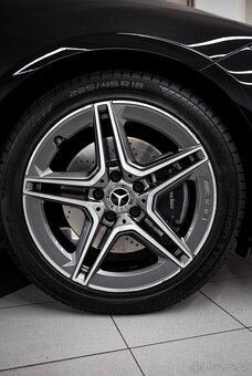 MERCEDES-BENZ CLA 200d 4MATIC AMG SB 9/2021 TOP VÝBAVA DPH - 16