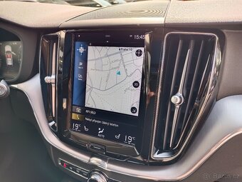 Volvo XC60 T6 Recharge AWD 251kW 4x4 Geartronic Panorama ACC - 16