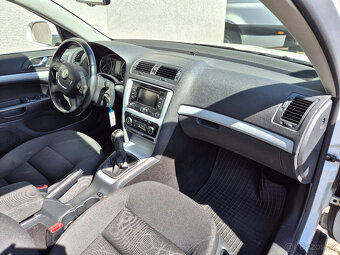 Škoda Octavia 1,2 TSI Family Navi Xenon Combi --PRODÁNO-- - 16
