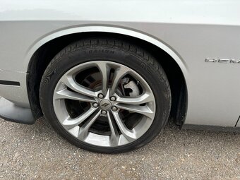DODGE CHALLANGER 5.7 HEMI V8 R/T 2021 TOP KM - 16