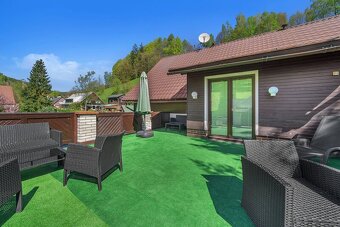 Rodinný dům s garáží a penzionem, Dolní Dvůr, Krkonoše, okre - 16