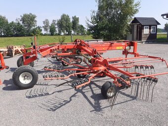 Prodám středový shrnovač Kuhn GA 7301 - 16