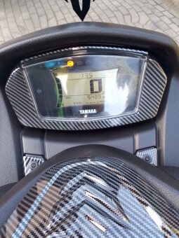 Yamaha Nmax V2 125 (5400km)+doplňky - 16