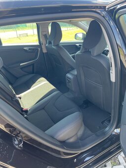 Volvo V60, 1.6 T4 132 Kw Momentum  TOP STAV - 16