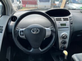 Toyota Yaris 1.3 VVT-i 64kW - 16