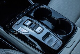 Hyundai Tucson 1.6 T-GDi P-HEV Premium 4x4, 132kW, A6, 5d - 16