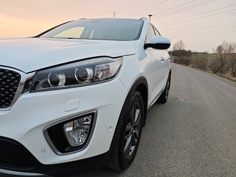 Kia Sorento - 16
