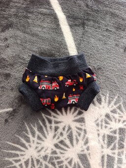 Panenky- ponozky- cepice- kalhotky - 16