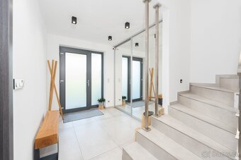 Novostavba Zlín Kudlov, rodinný dům 117 m², pozemek 520 m² - 16