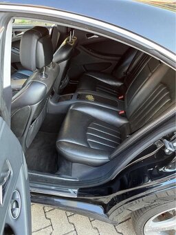 Mercedes Benz CLS500 - 16