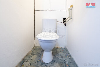 Prodej bytu 3+1, 56 m², Aš, ul. Tesařská - 16