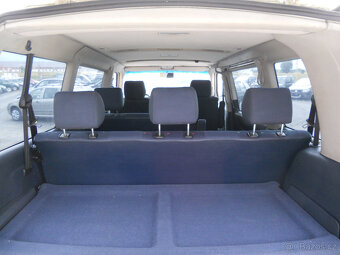 Volkswagen Caravelle 2.5 TDi 111Kw - 16
