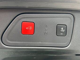 Peugeot 3008 1.5 HDi 96kW AUTOMAT KAMERA ČR - 16