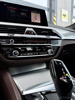 BMW 530d xDrive MPACKET - 16